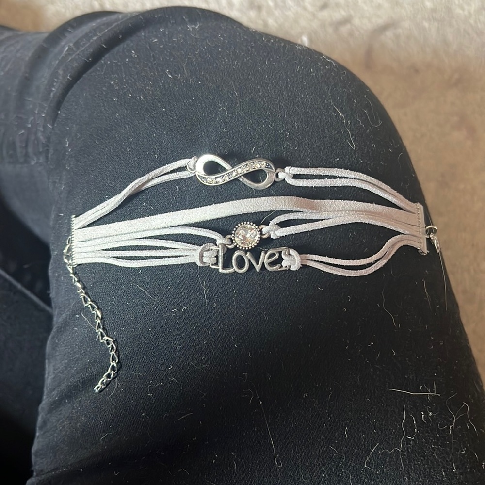 Papparizzi Infinity sign and love 💗